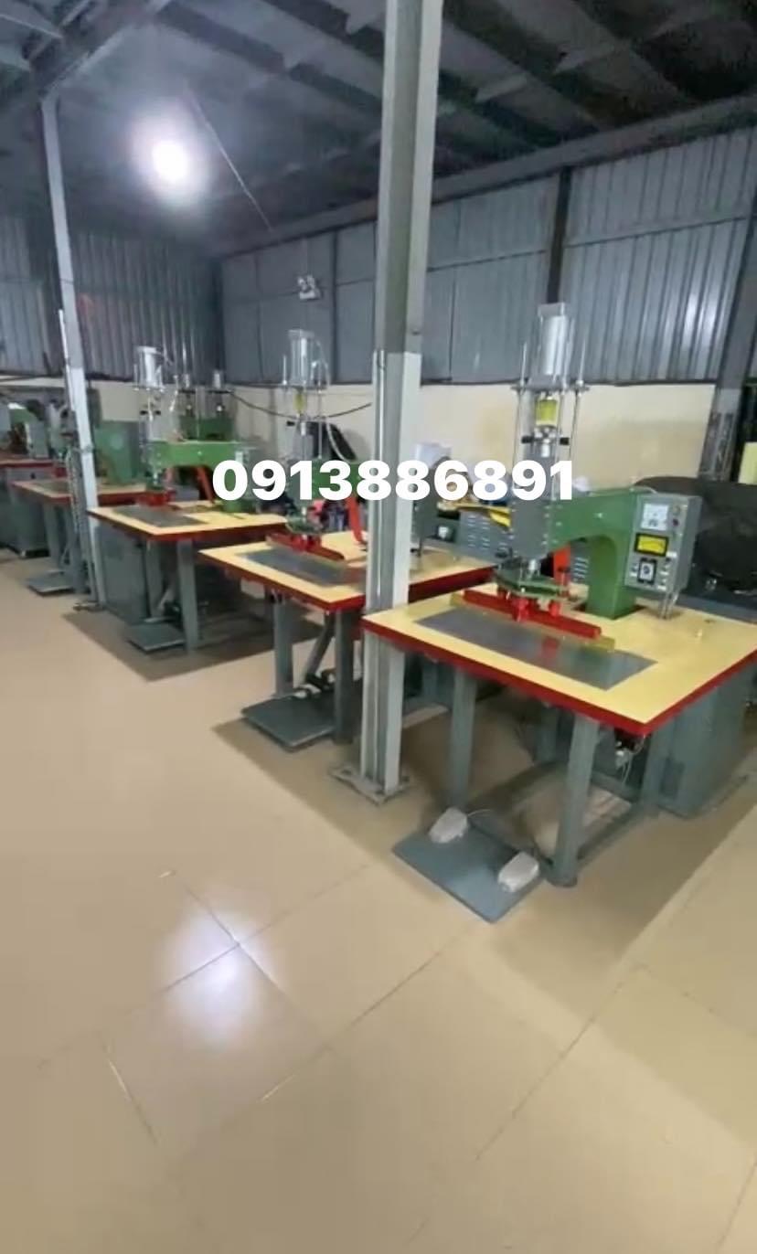 Máy ép bạt xe tải 